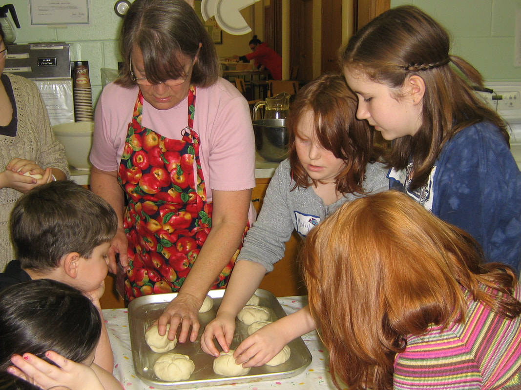 messy church, Sunday school, loaves and fishes